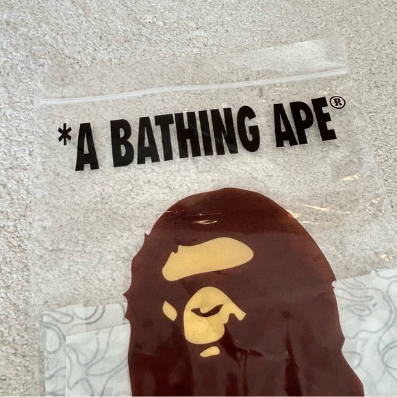 BAPE Garment Bag and Logo Tissue - Picture 5 of 7